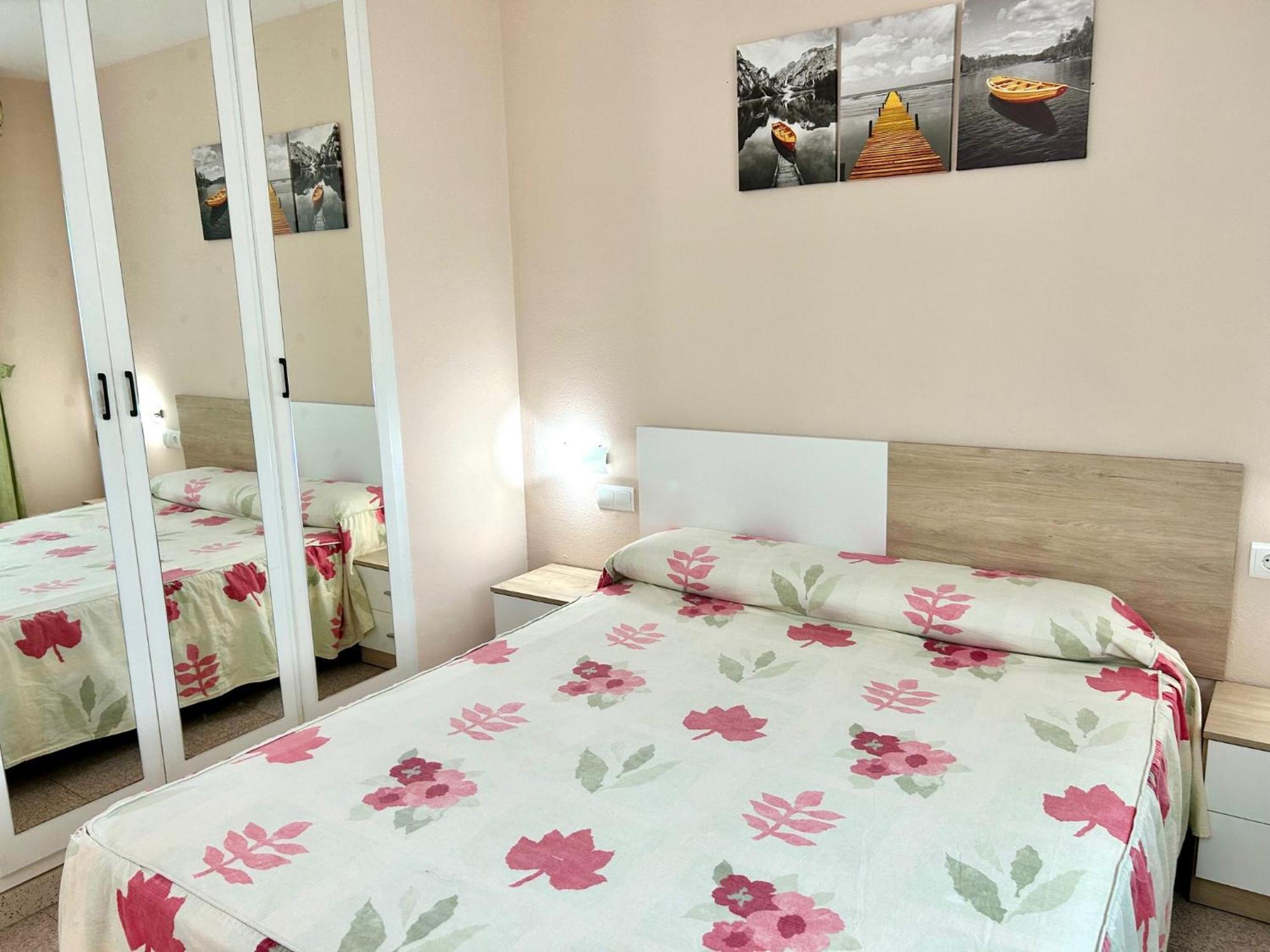 Apartamentos Aventura Salou Dış mekan fotoğraf